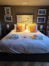 Everden room