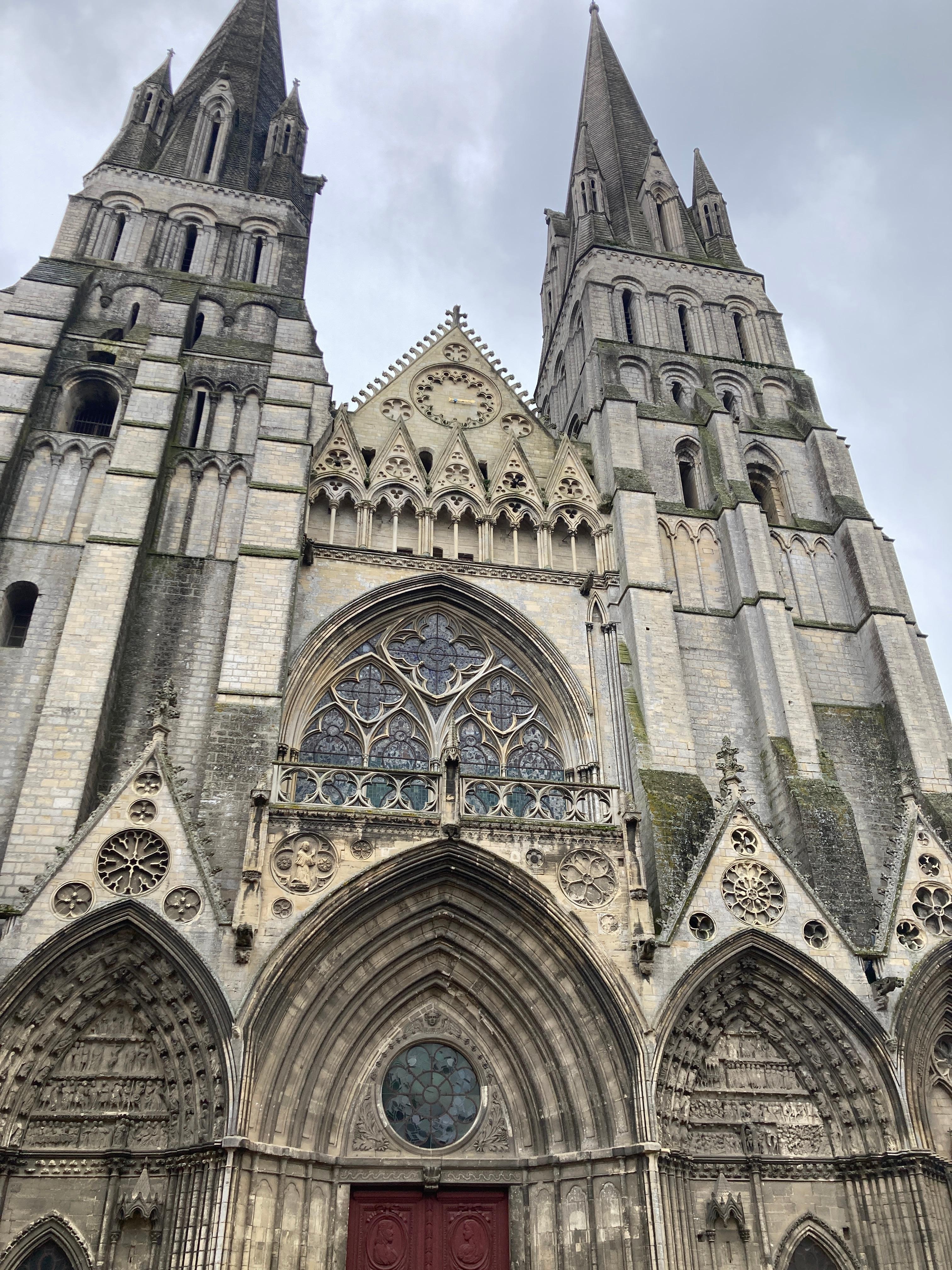 Bayeux Cathedral - 15-20 mins drive from House