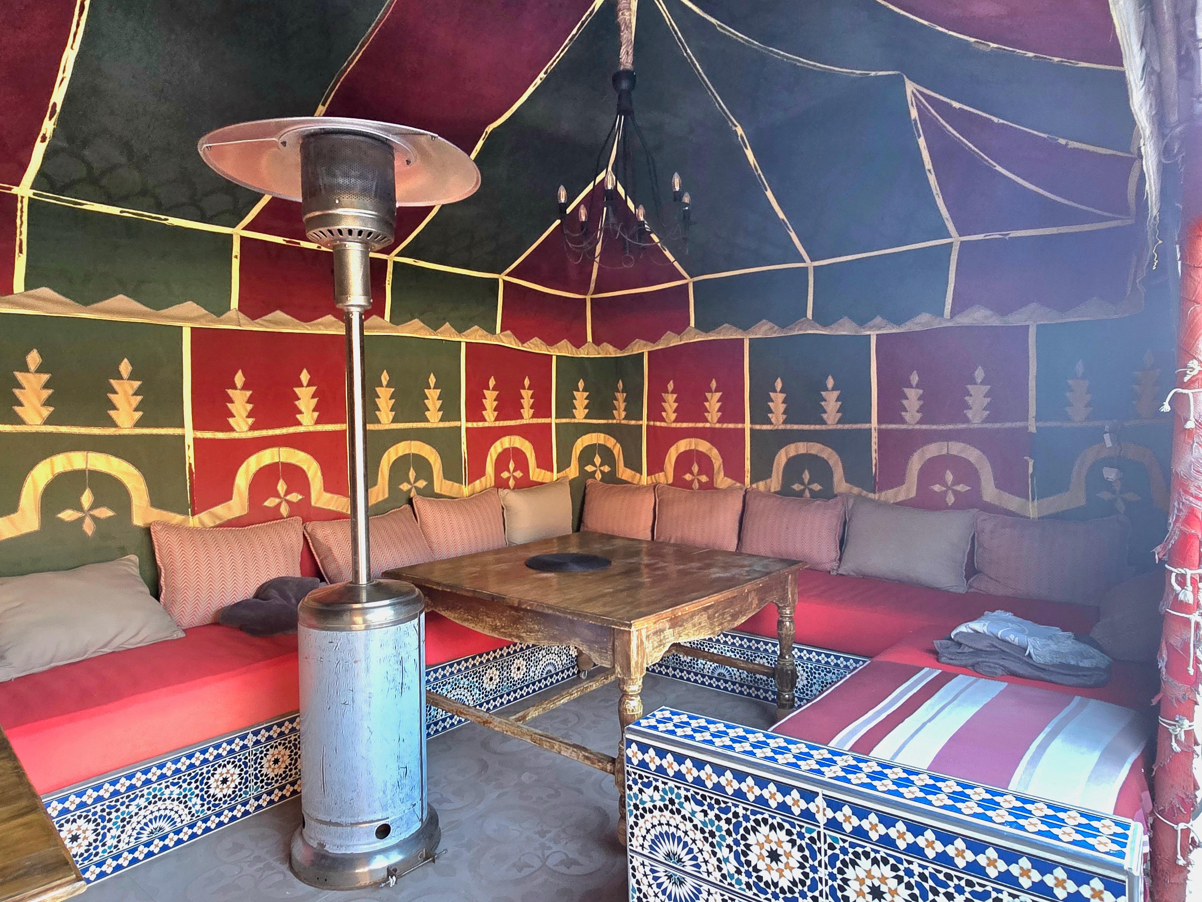 Locale piccola colazione se fa freddo