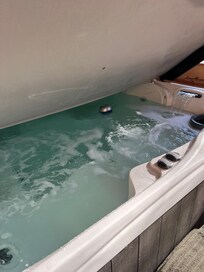 So warm and ready! Even fowels already in place to use!