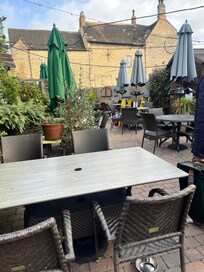 Great outdoor area when the sun shines (too cold in February!!)