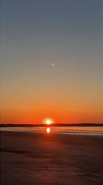 Sunshine welcoming another beach day in late May, 2025.