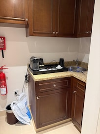 Kitchen with nothing