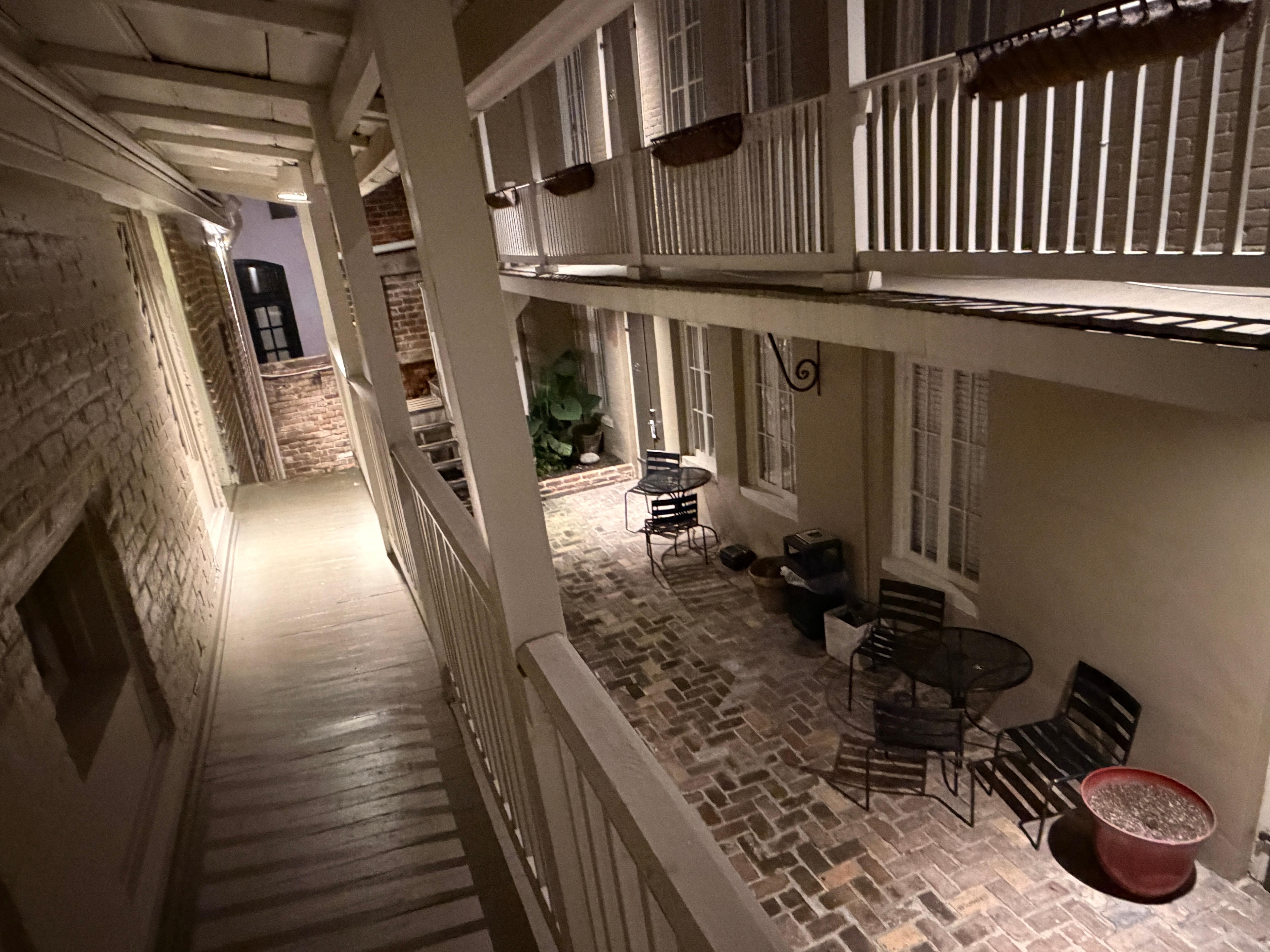 Nice little courtyard.