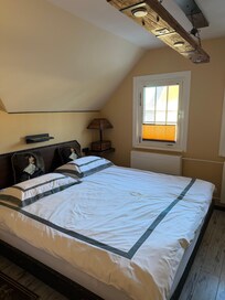 Comfy bedding in 2 bedroom