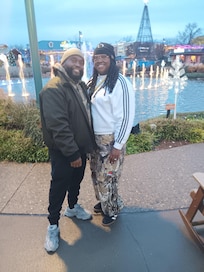 Walking distance to island