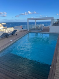Pool Hotel
