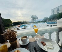 Lovely view from the restaurant, just a dream place at the top of the mountain with the Mediterranean Sea. Beautiful place!