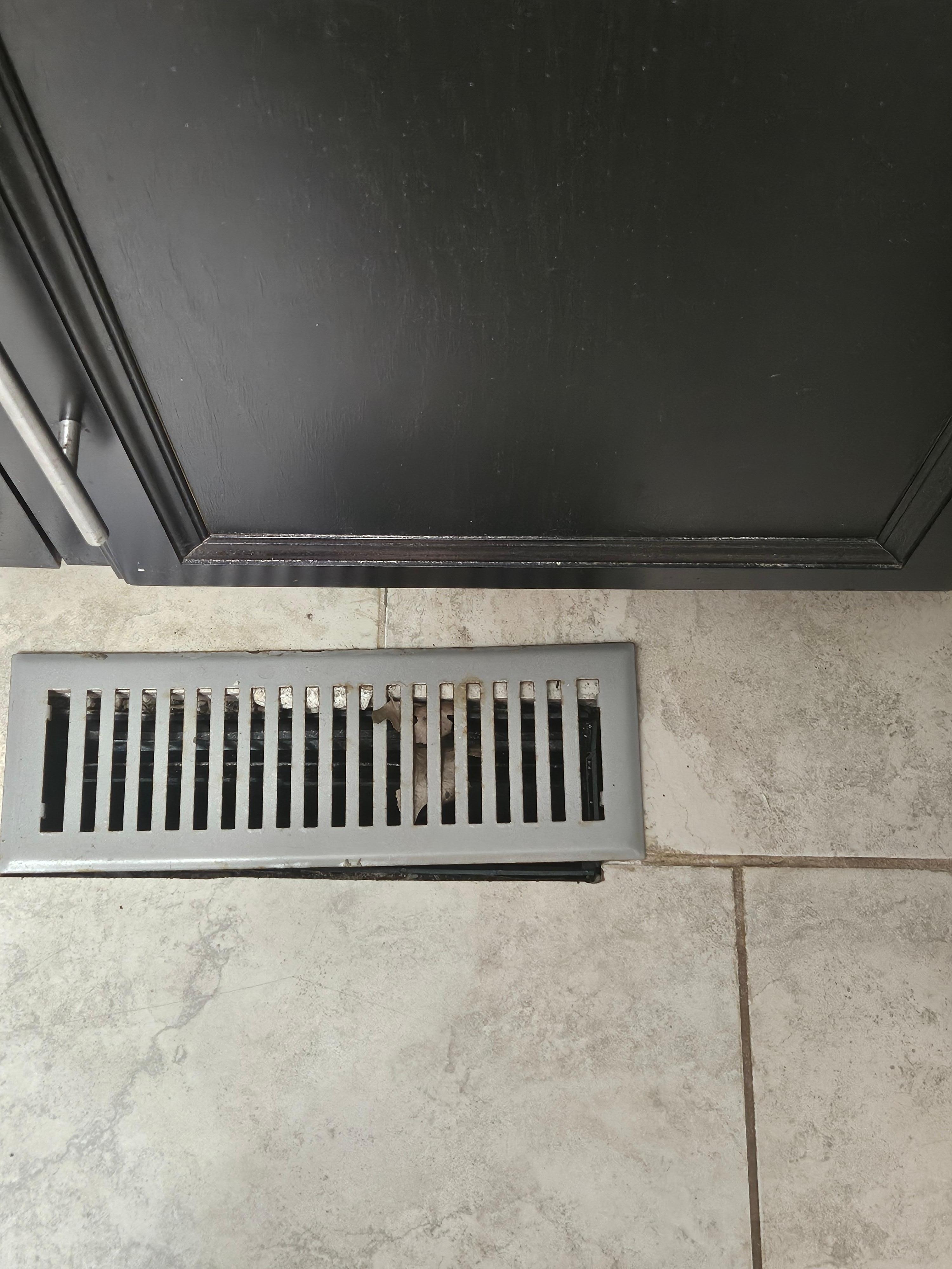 Kitchen floor register