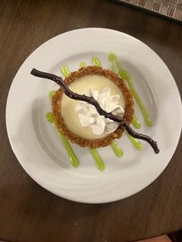 Key Lime Pie - attention to detail!