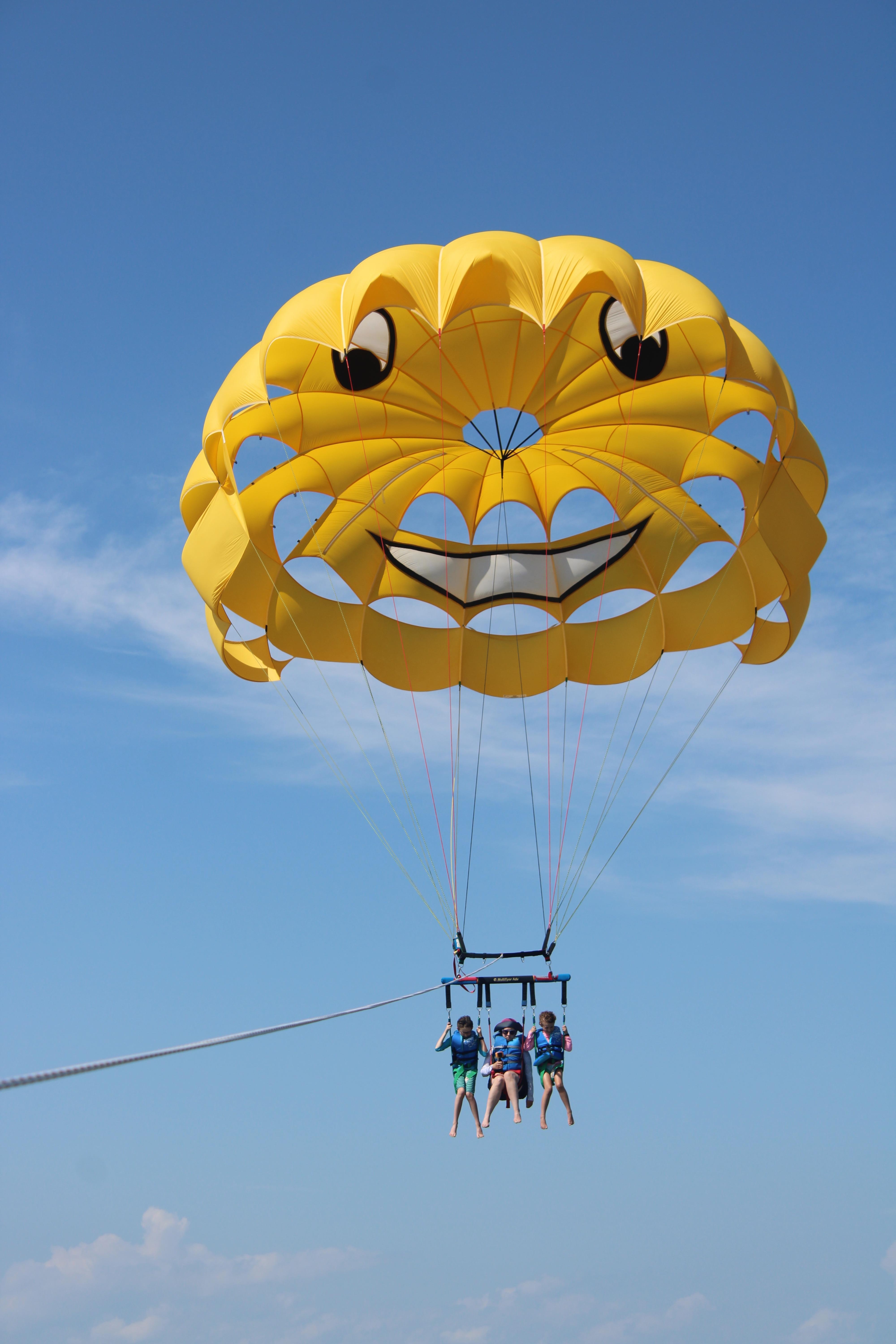 We went parasailing!