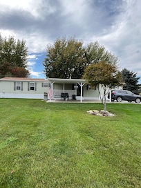 Great place & the yard was beautiful