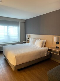King bed
