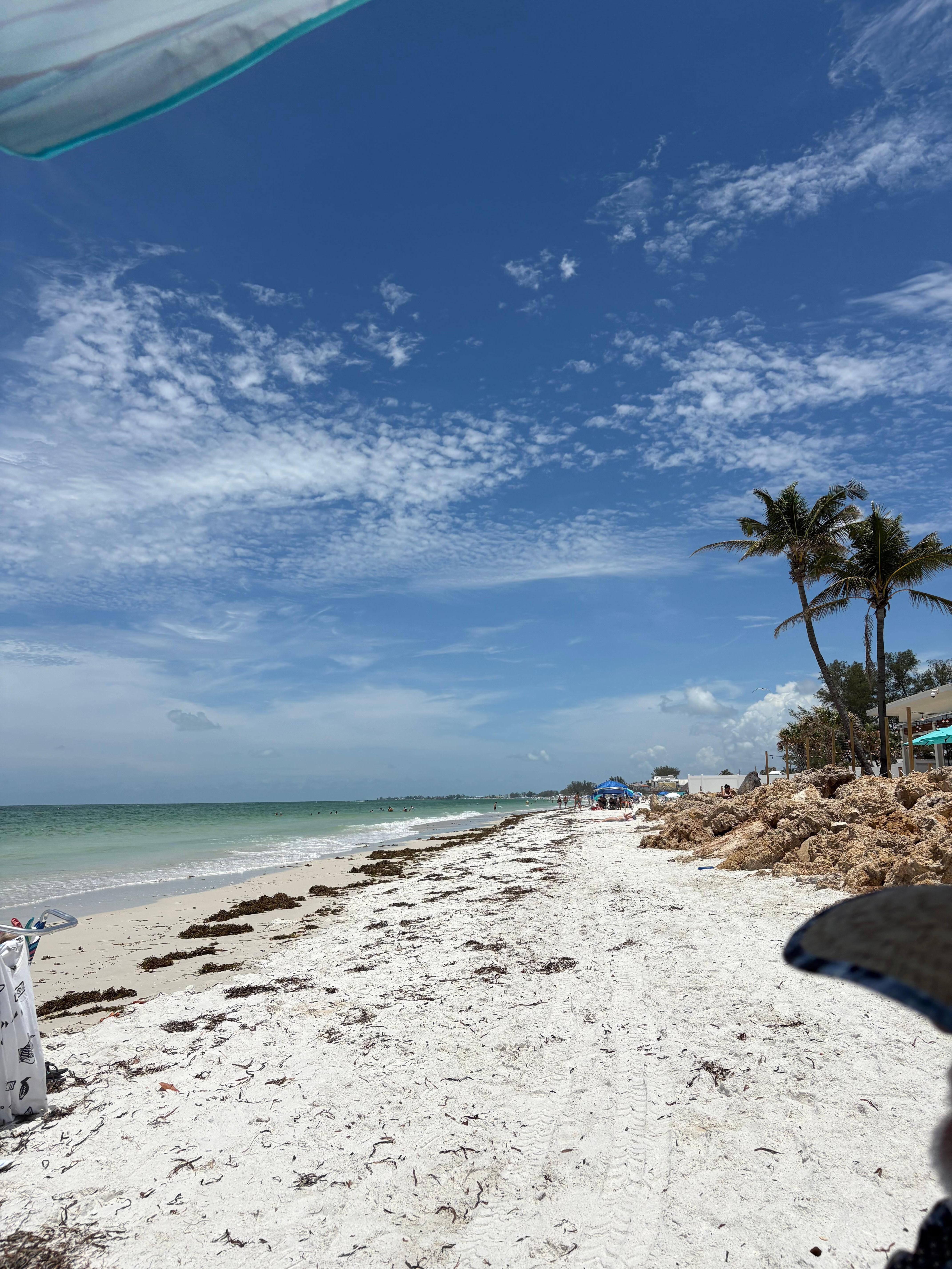 Great beach to walk to.