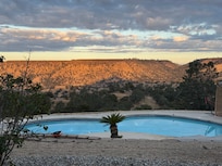 Sunrise illuminating the Plateau Mountains