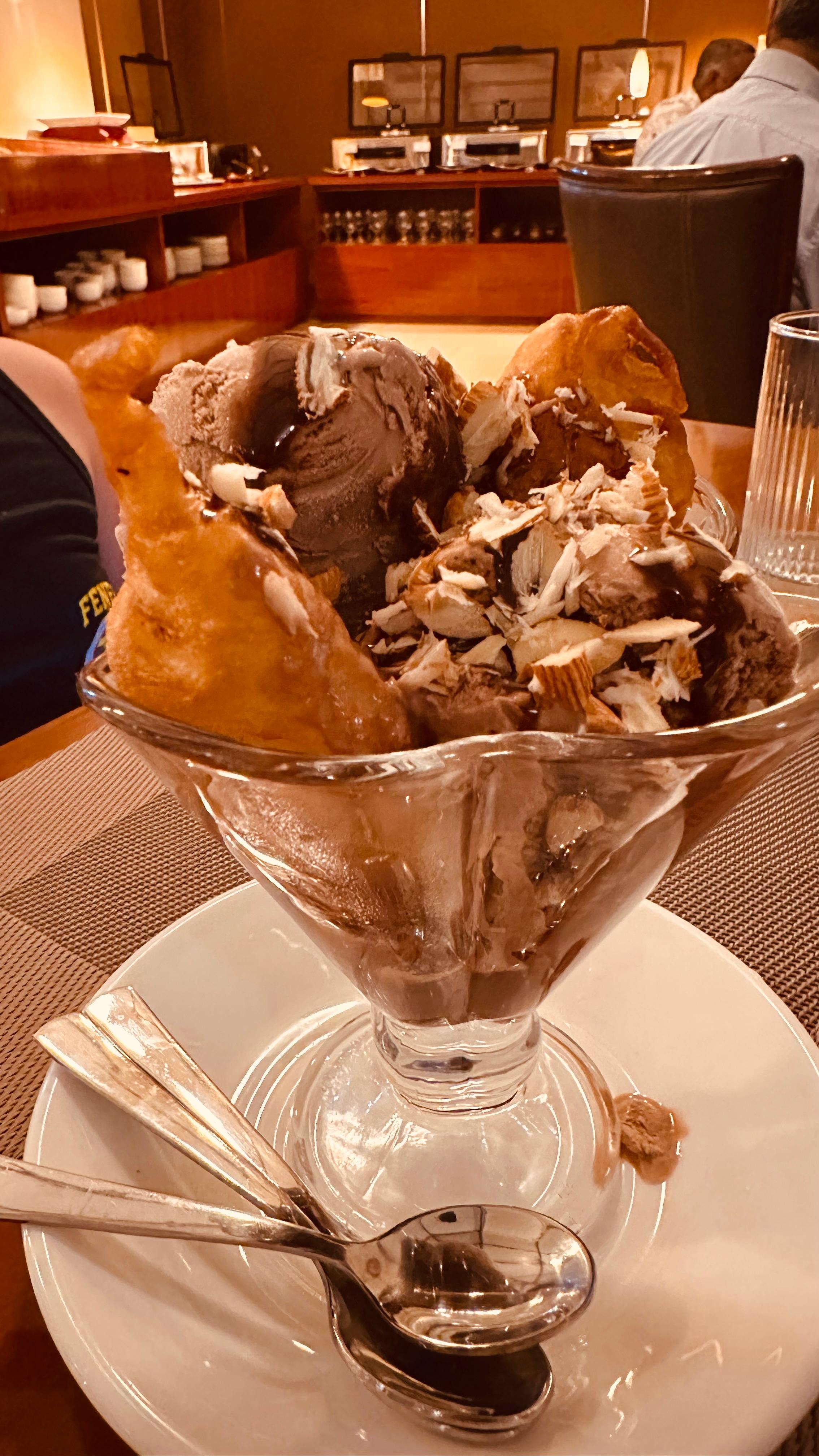 Muz kızartması ve dondurma harikaydı