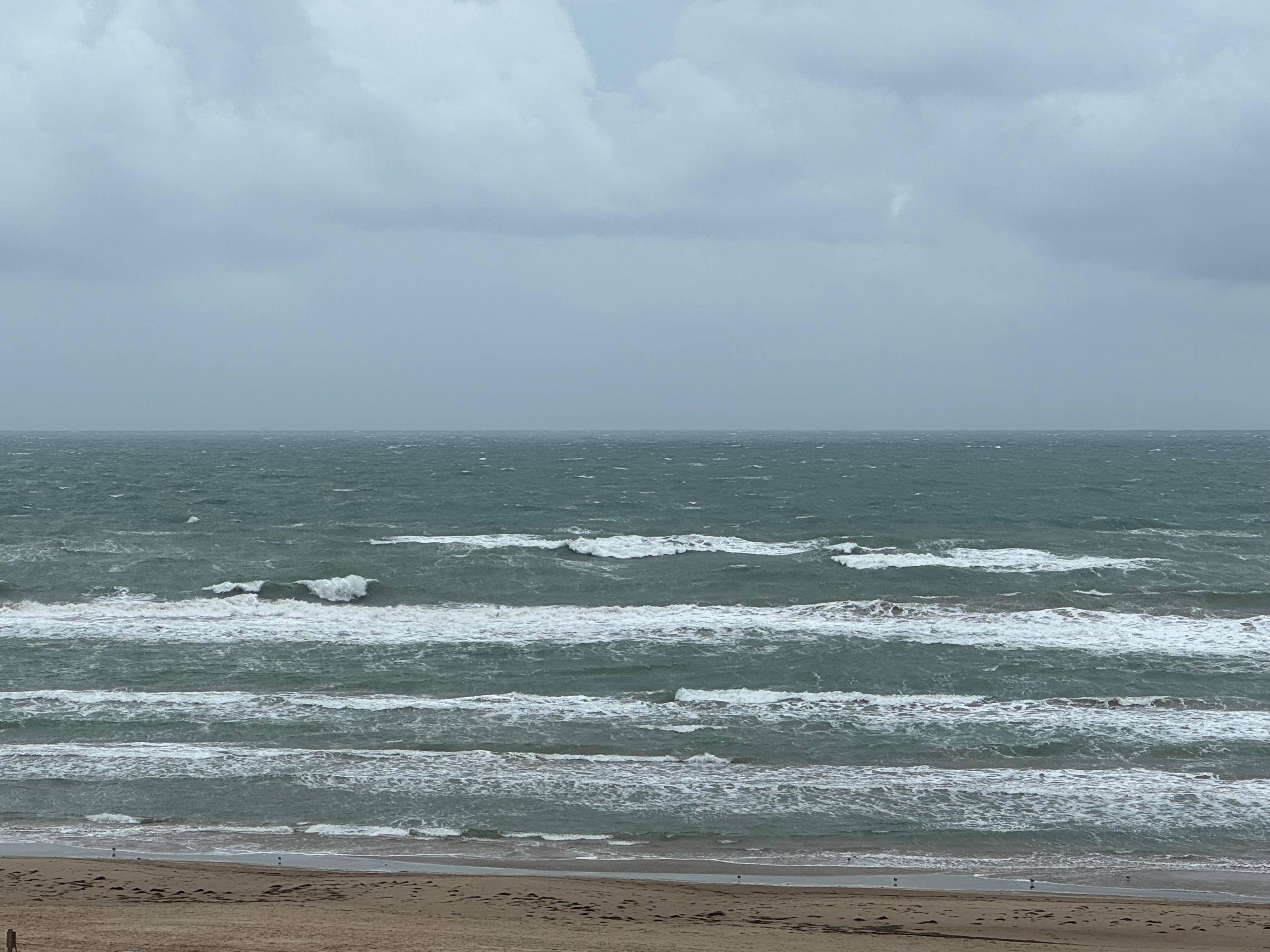 Enjoyed watching the waves on a windy day from the balcony!
