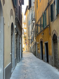 Alley way to hotel