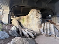 The famous Fremont Troll is only 1 block away! There are many Lime bike/scooter rentals available on bridge above the Troll.