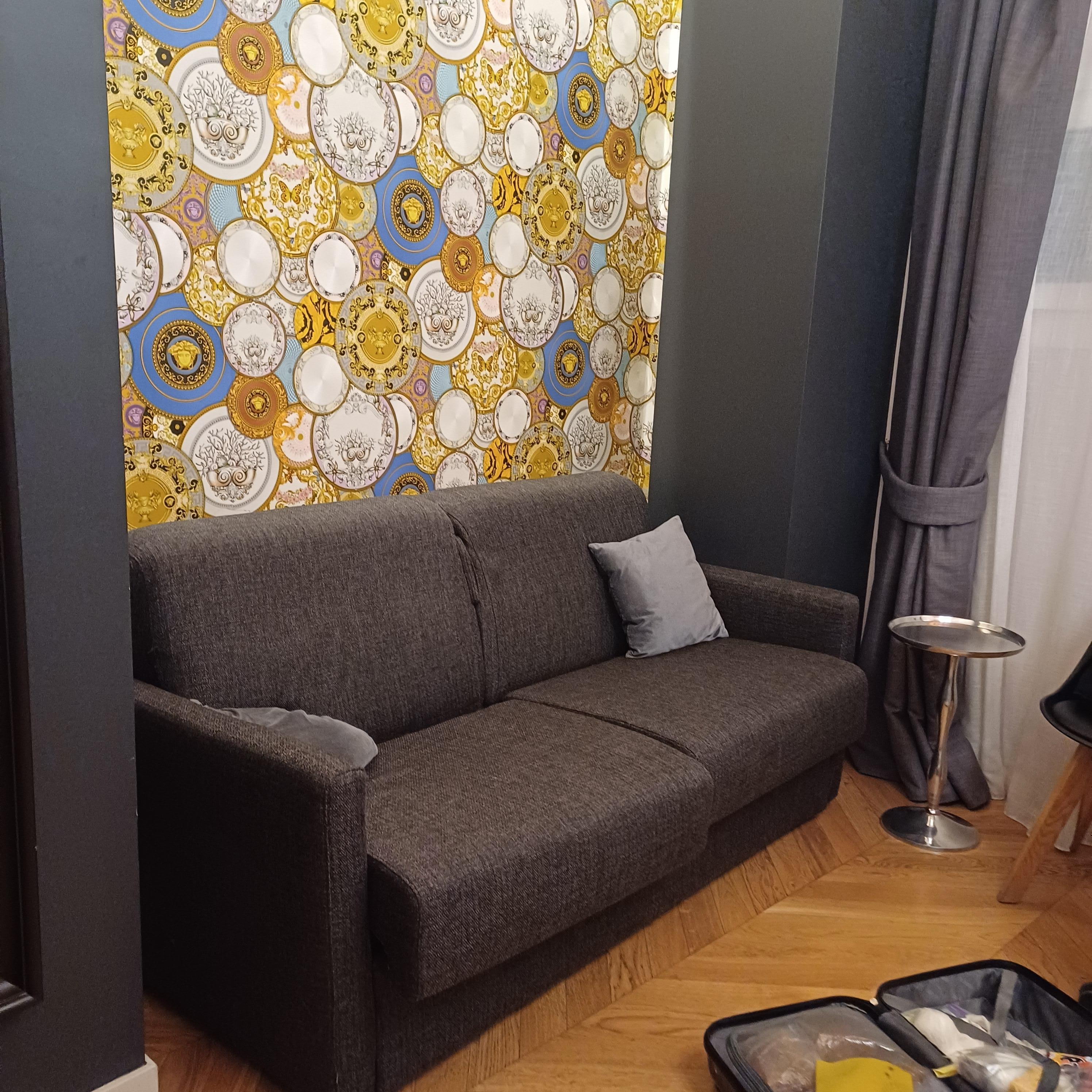 쇼파가 침대로 변해요!