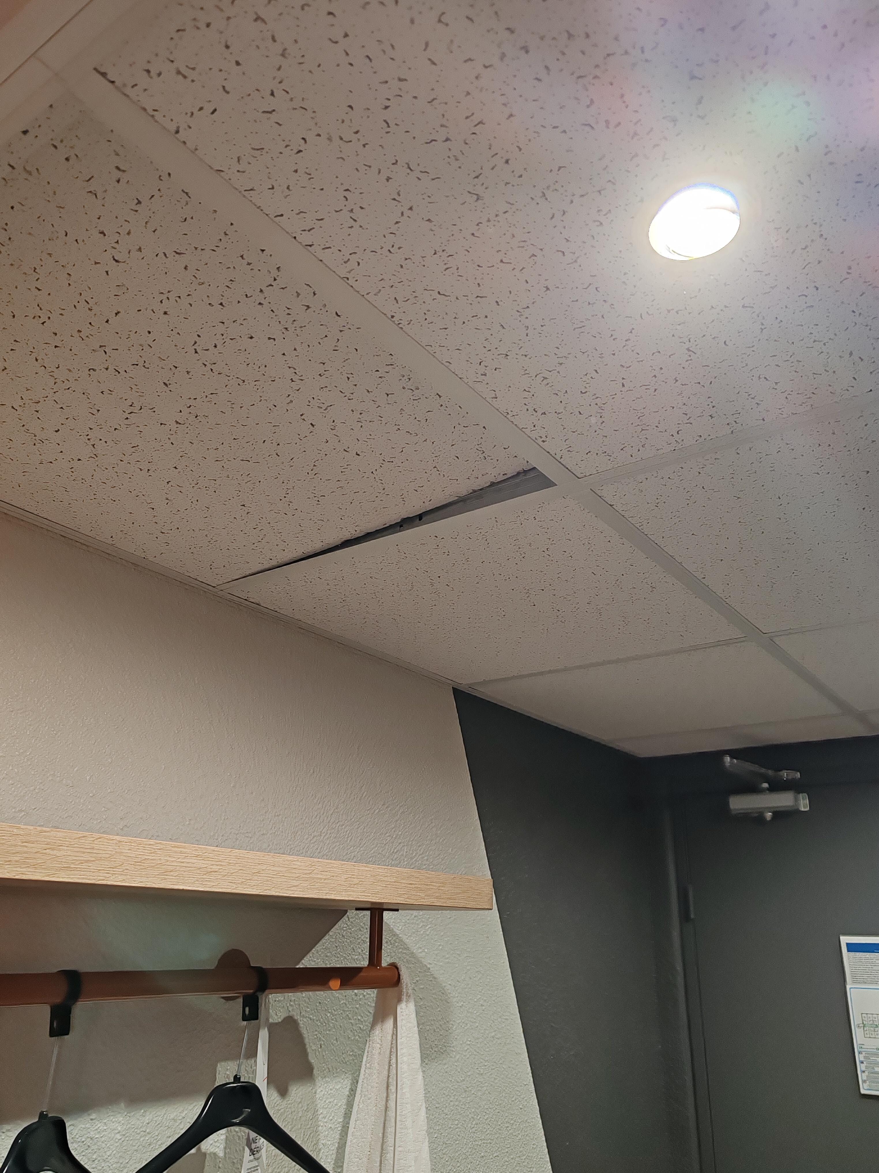 Plafond désastreux 