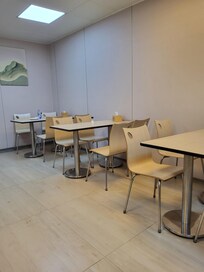 提供早餐的餐廳