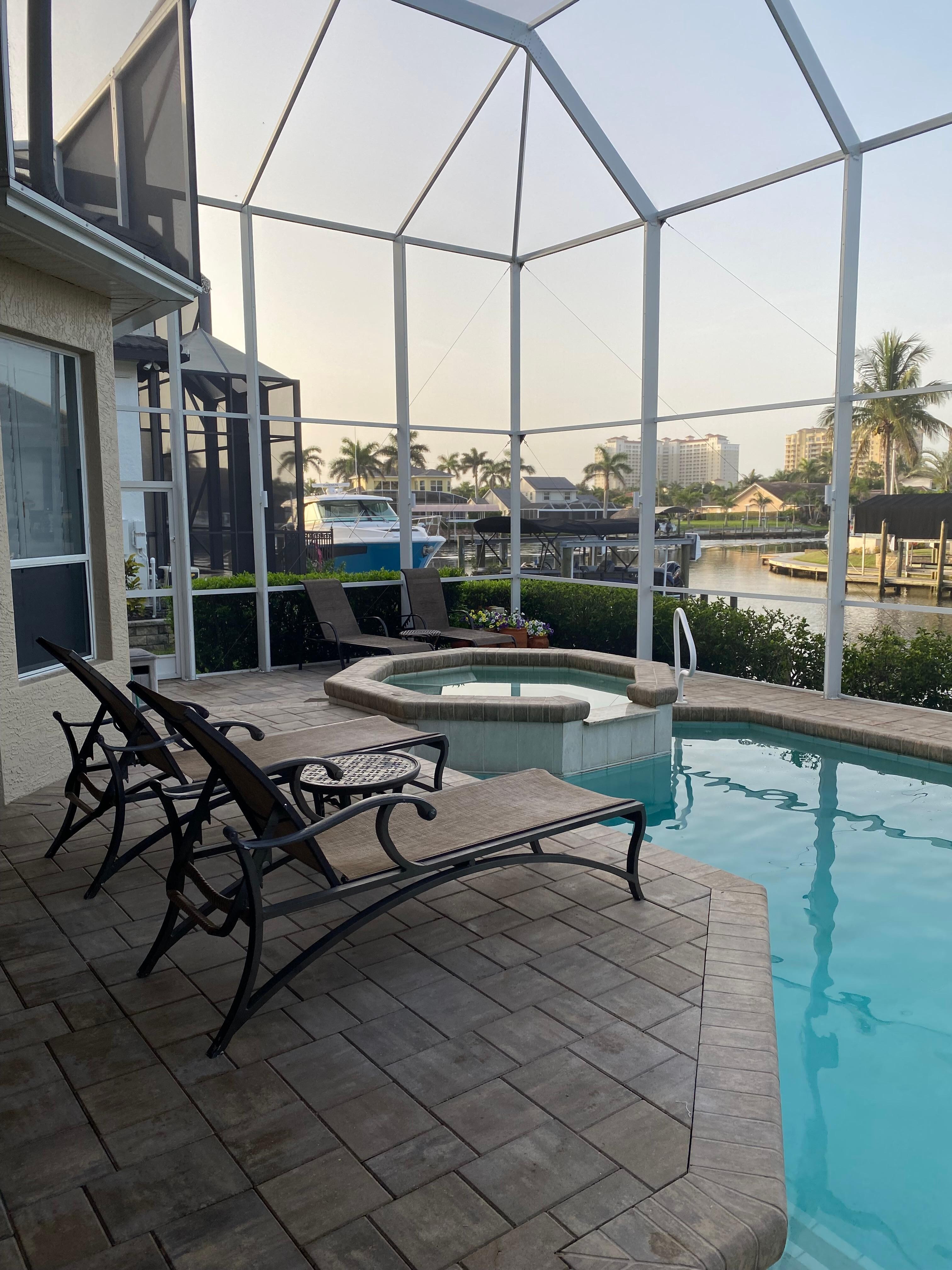 Pool area 
