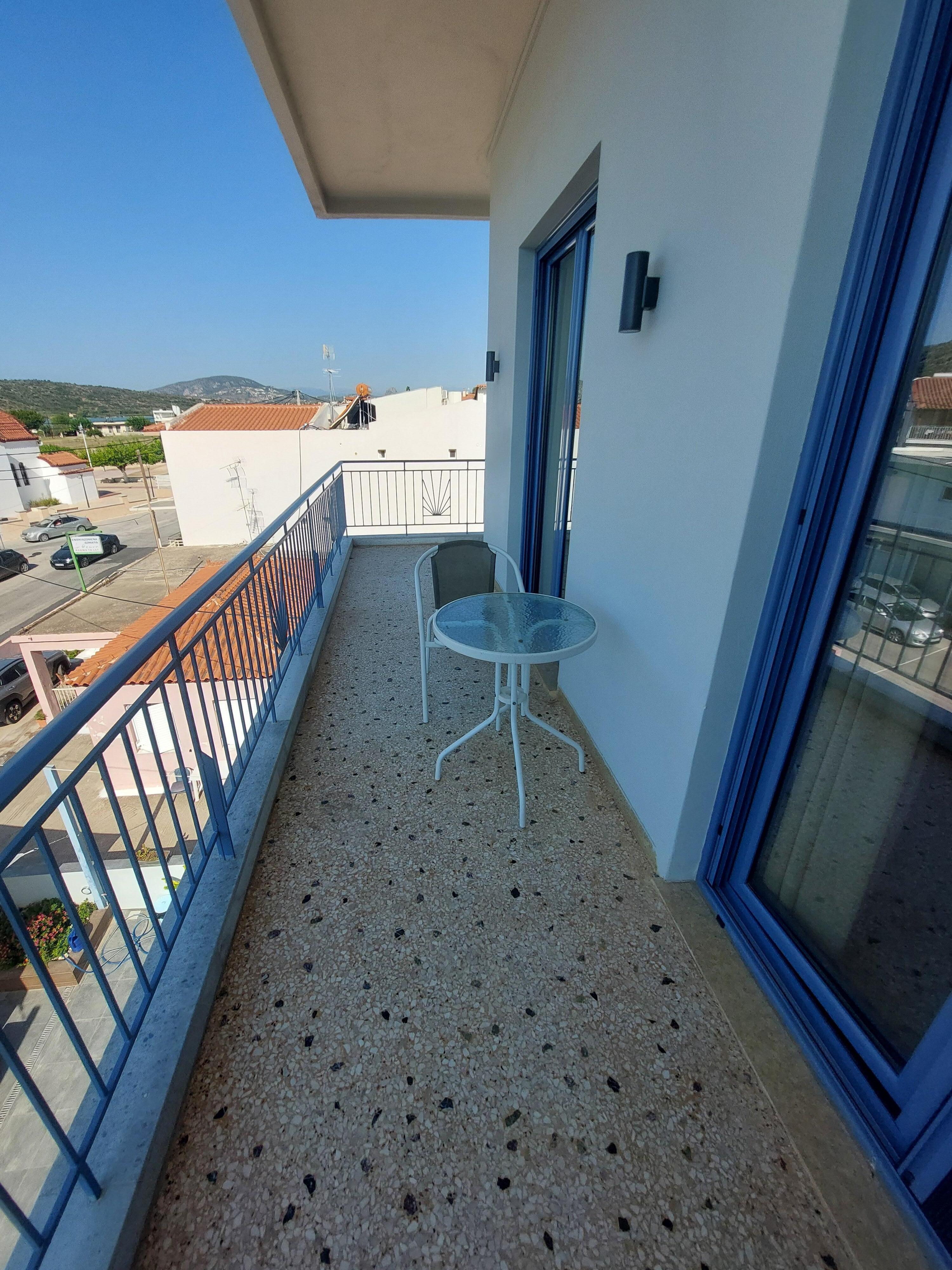 Balcony 2nd floor 