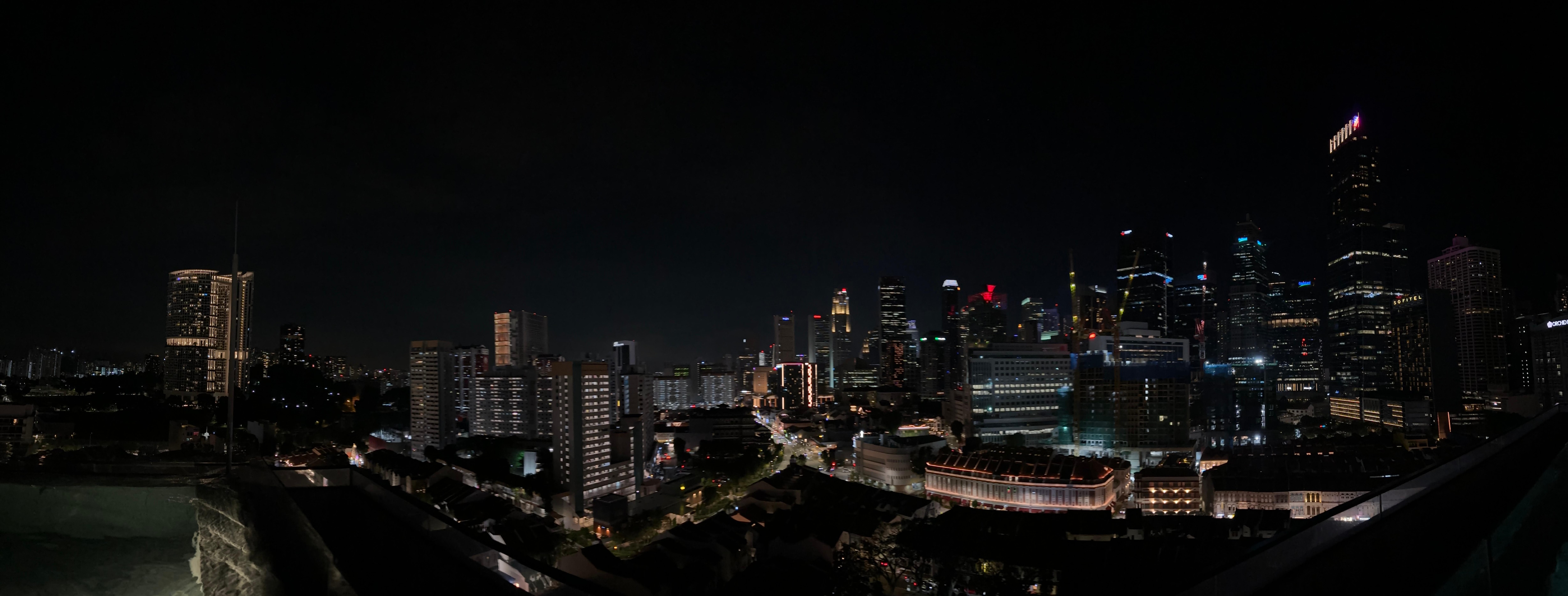 Night vew from the rooftop while enjoying the infinity pool