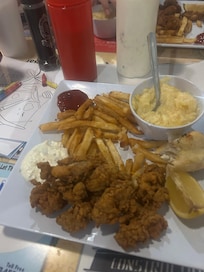 Eat at shipwreck! You will not be disappointed.