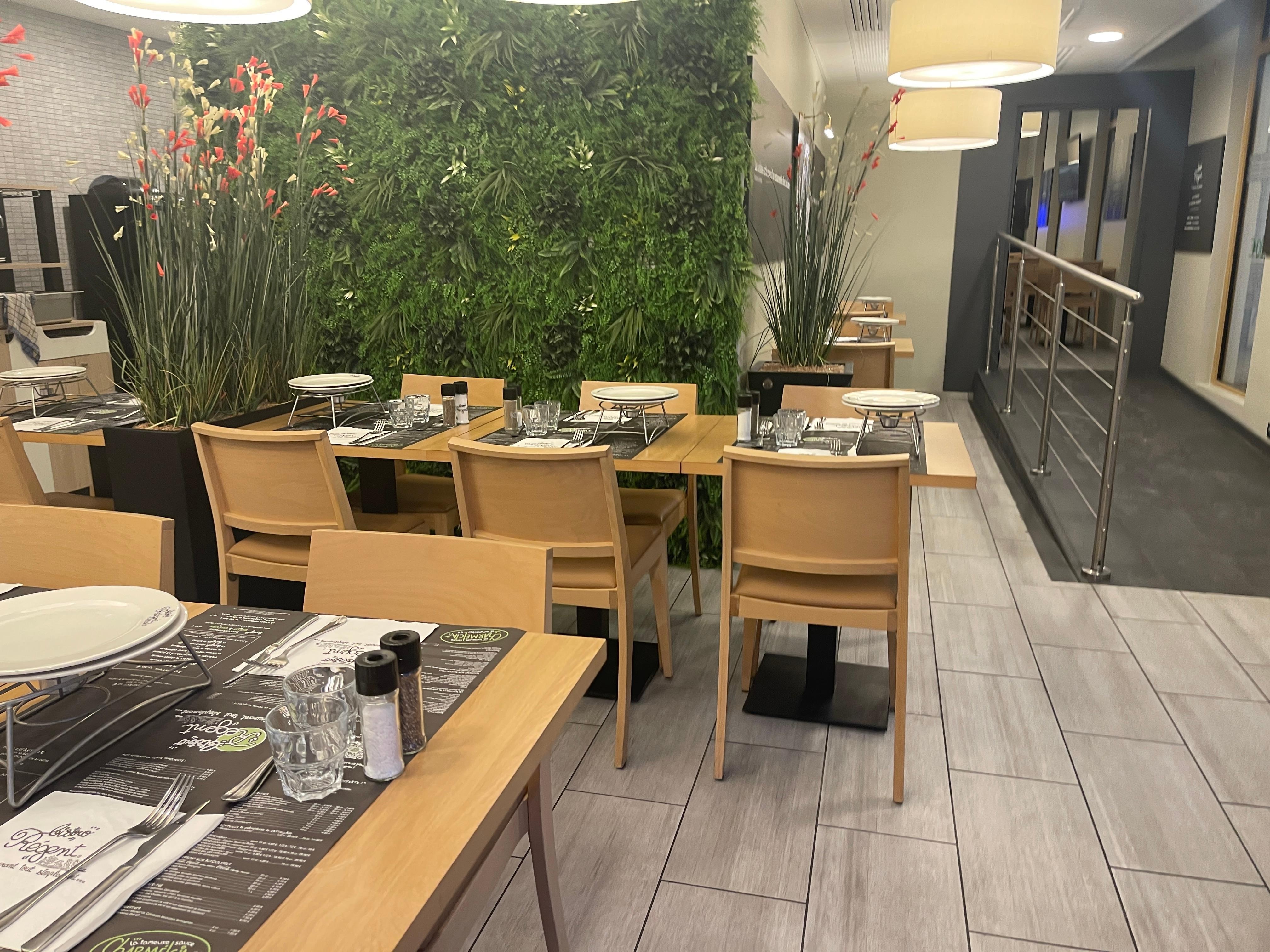 Restauraste interior