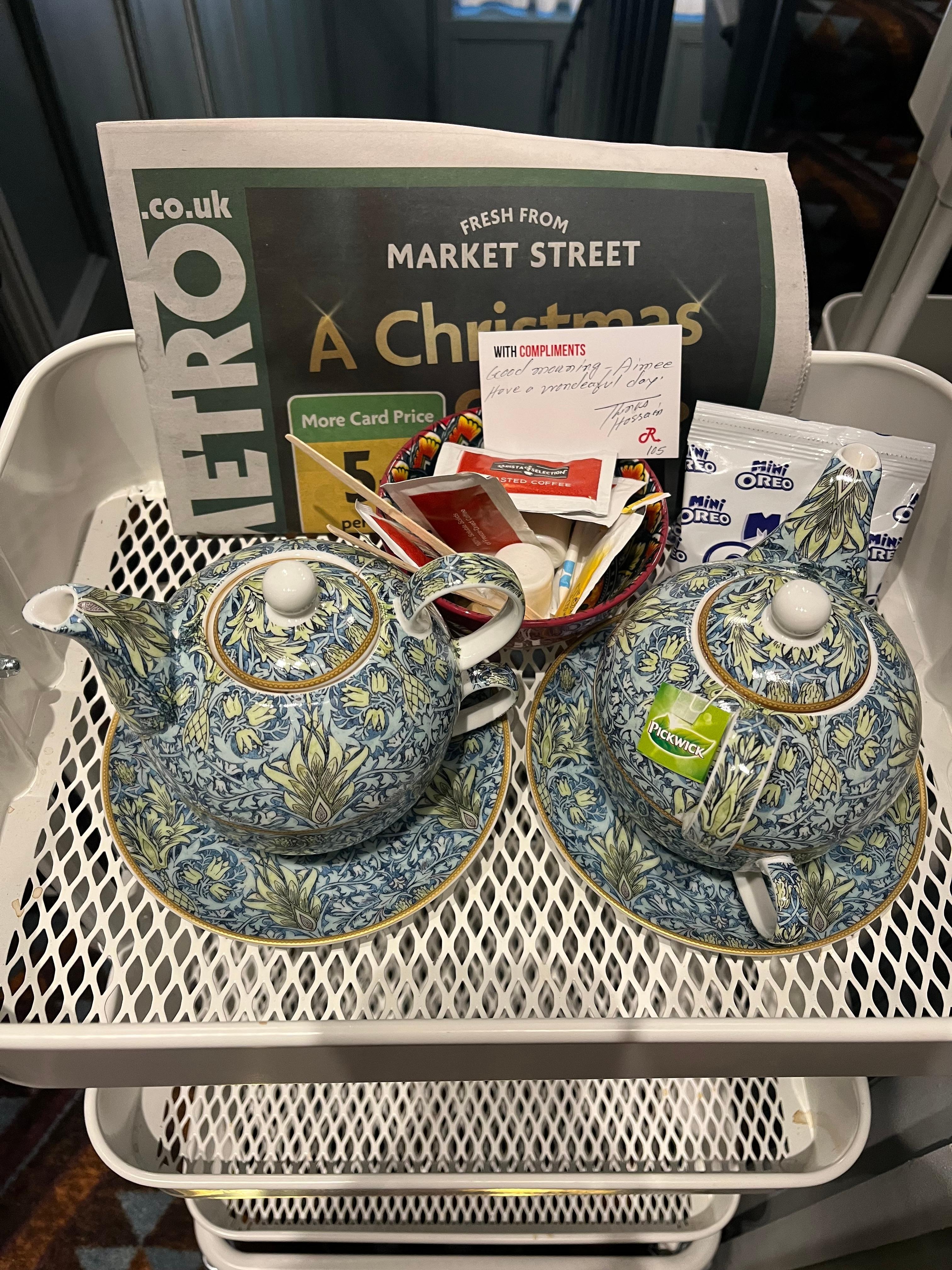 We received an email saying there would be a free tea delivery, and this cute tea tray was left outside our door 🩷