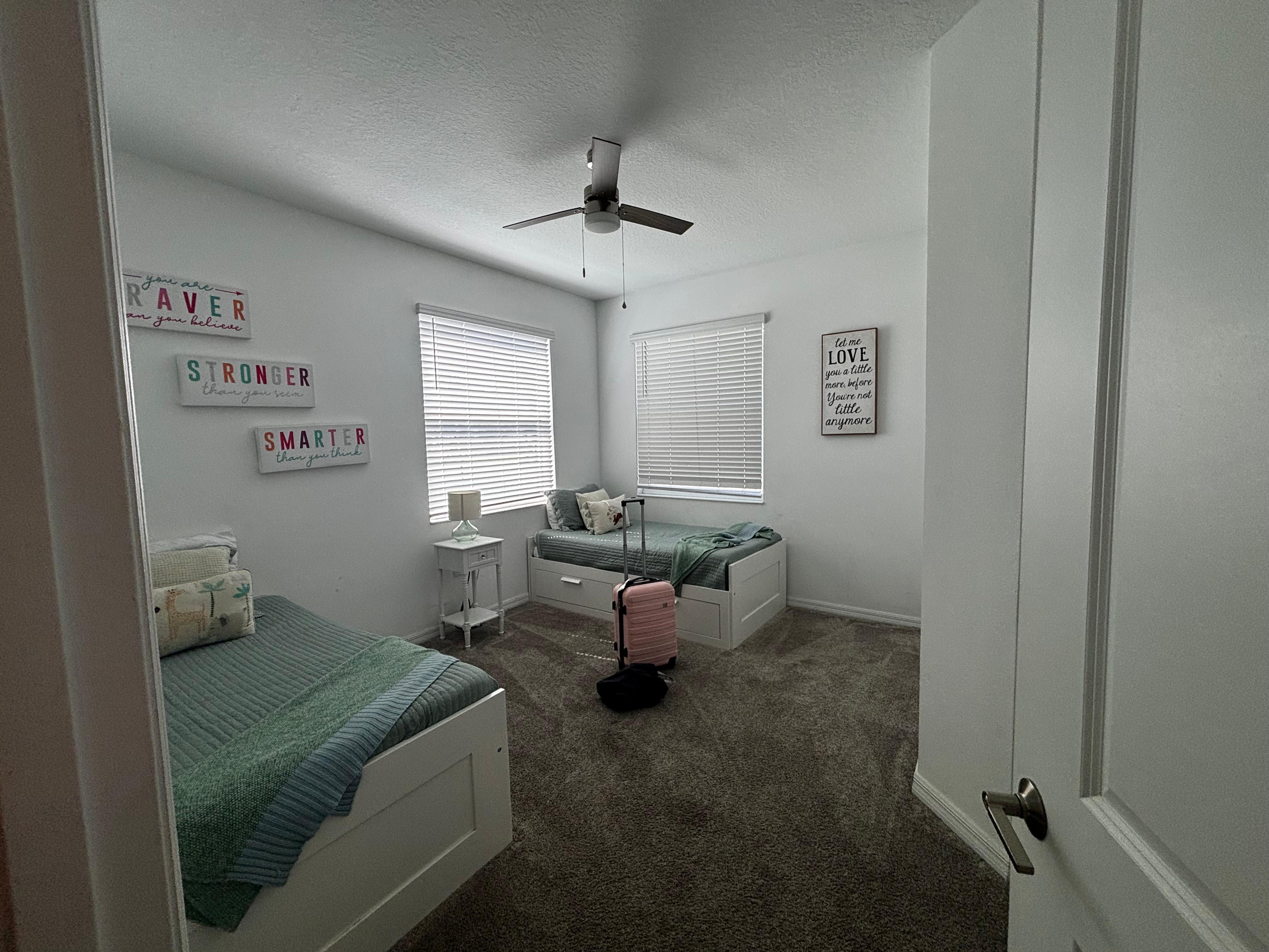 1 of the 2 Kids room 