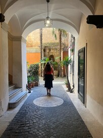 Entry from the street