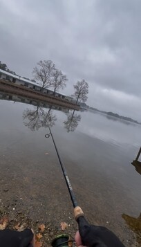 plenty of shoreline to fish from