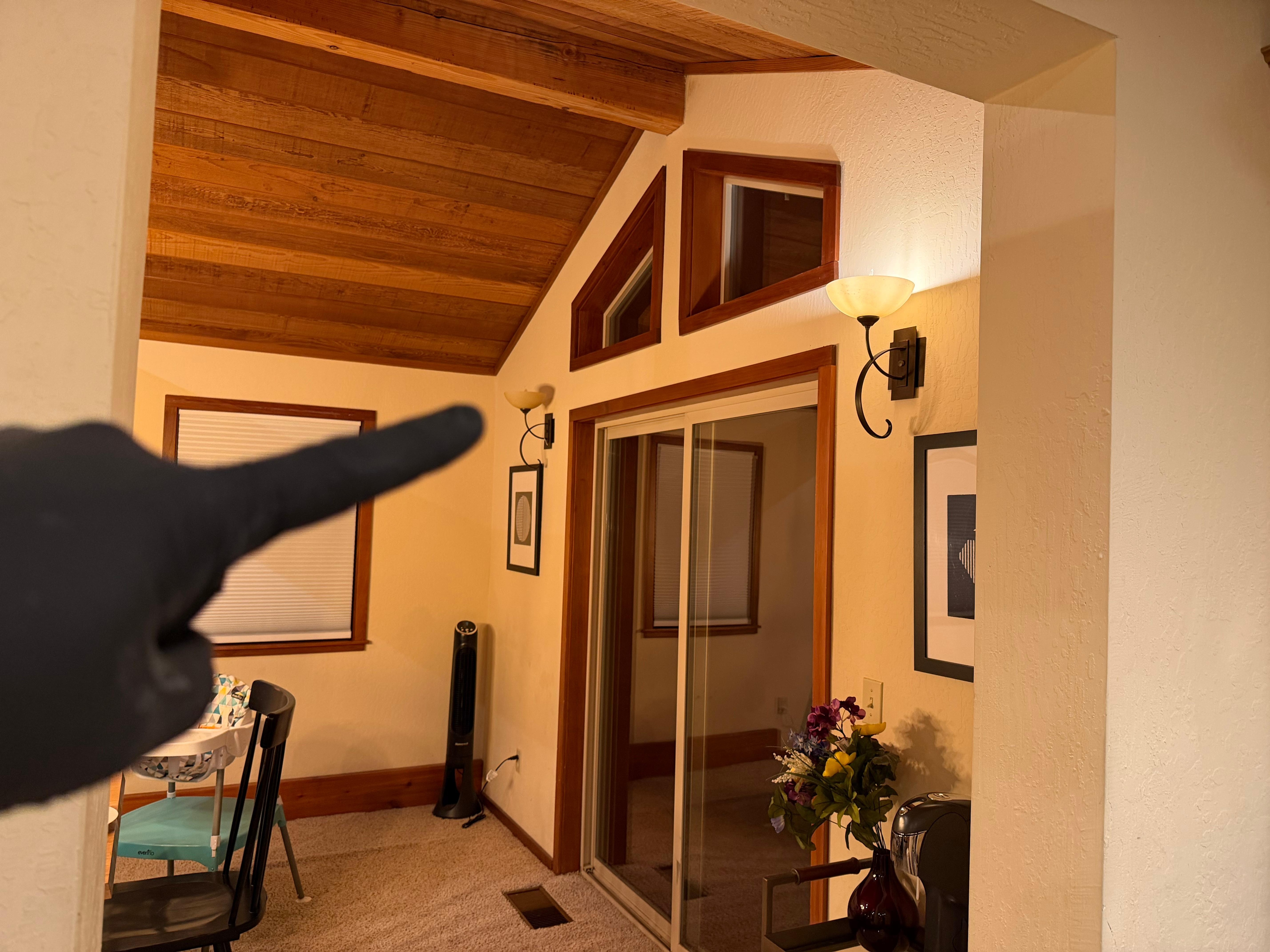 more lighting issues (this bulbs works sometimes, not other times)