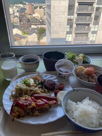 朝食バイキング