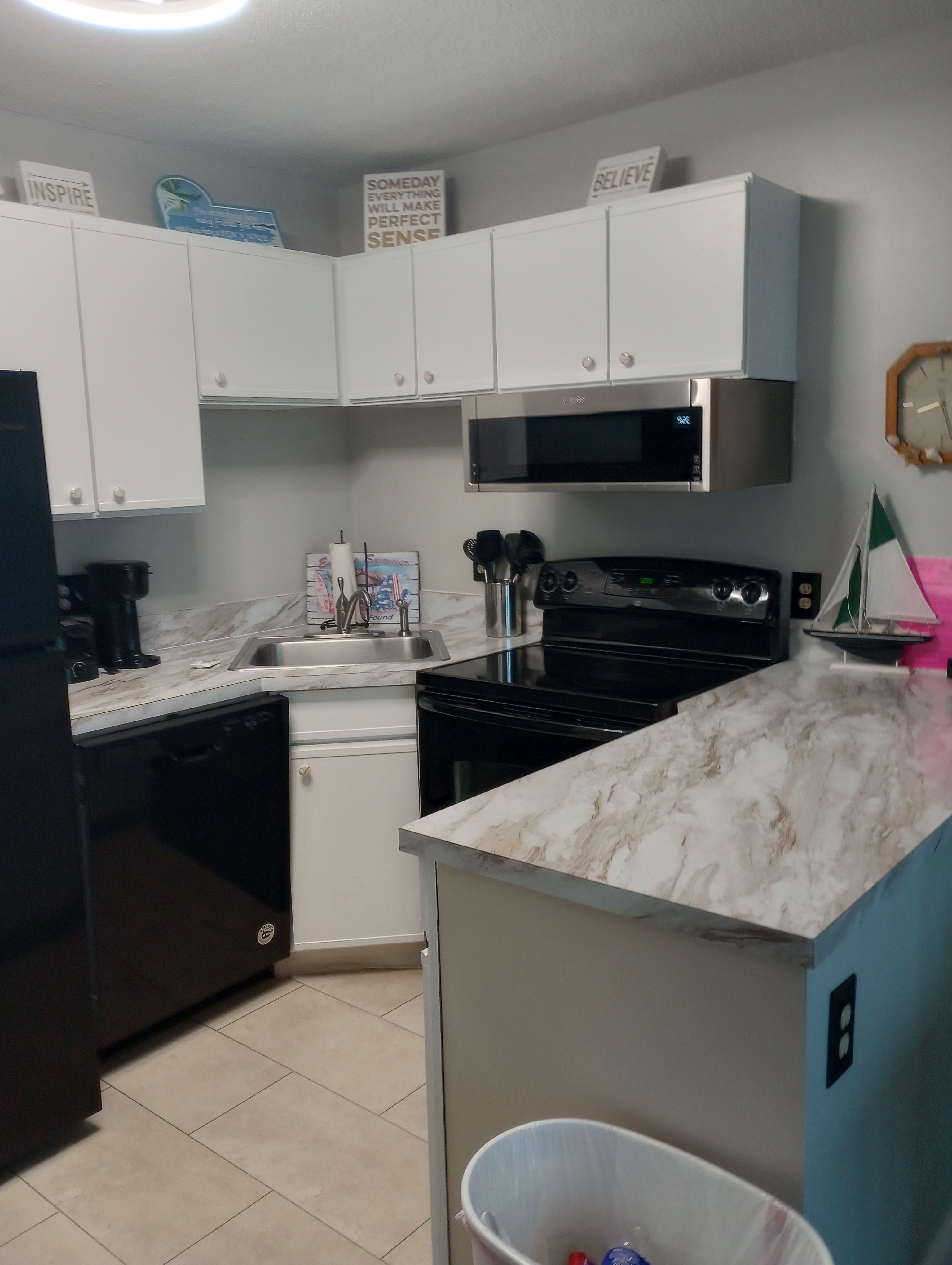 Very workable kitchen 