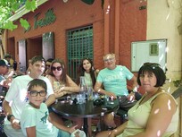 je vous conseille ce bar à tapas à Collioure à l'écart des grandes avenues bruyantes et grouillantes! LA TREILLE.