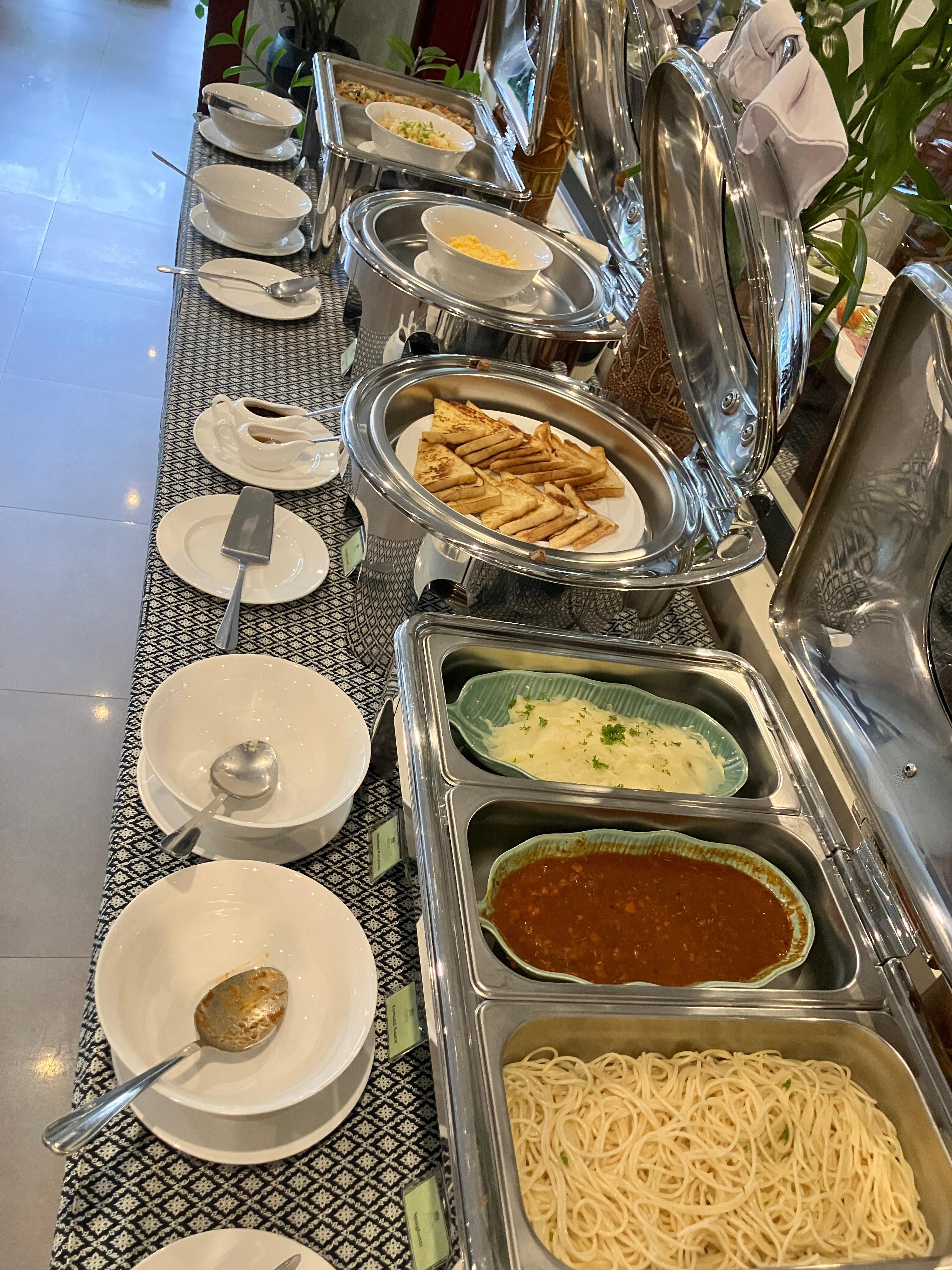 モーニングブュッフェ