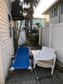 Backyard not encolsed, exposed nails ect.