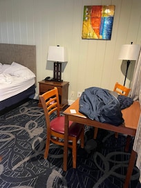 "KING Suite?" Standard at best.