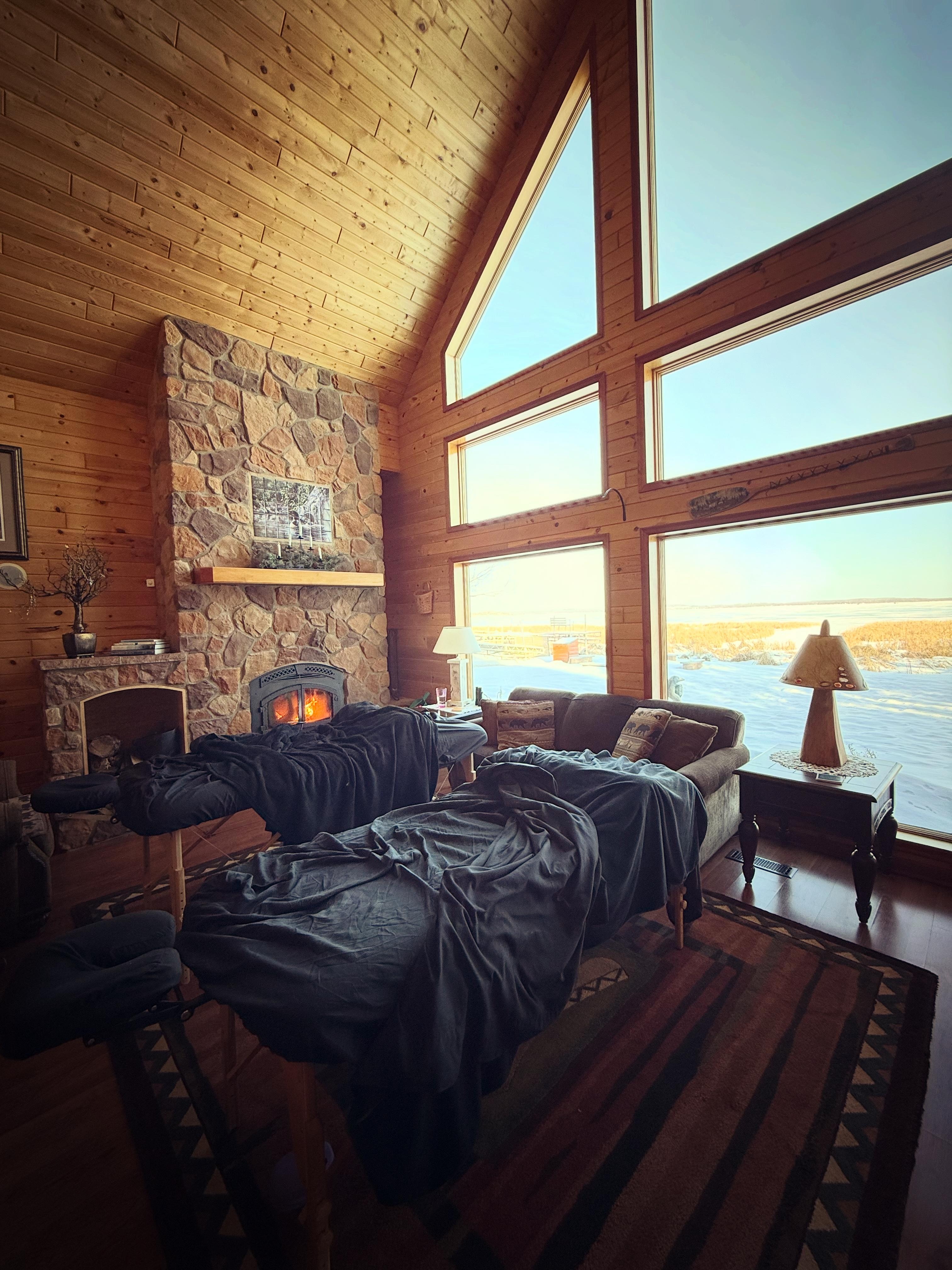 Massage overlooking the lake