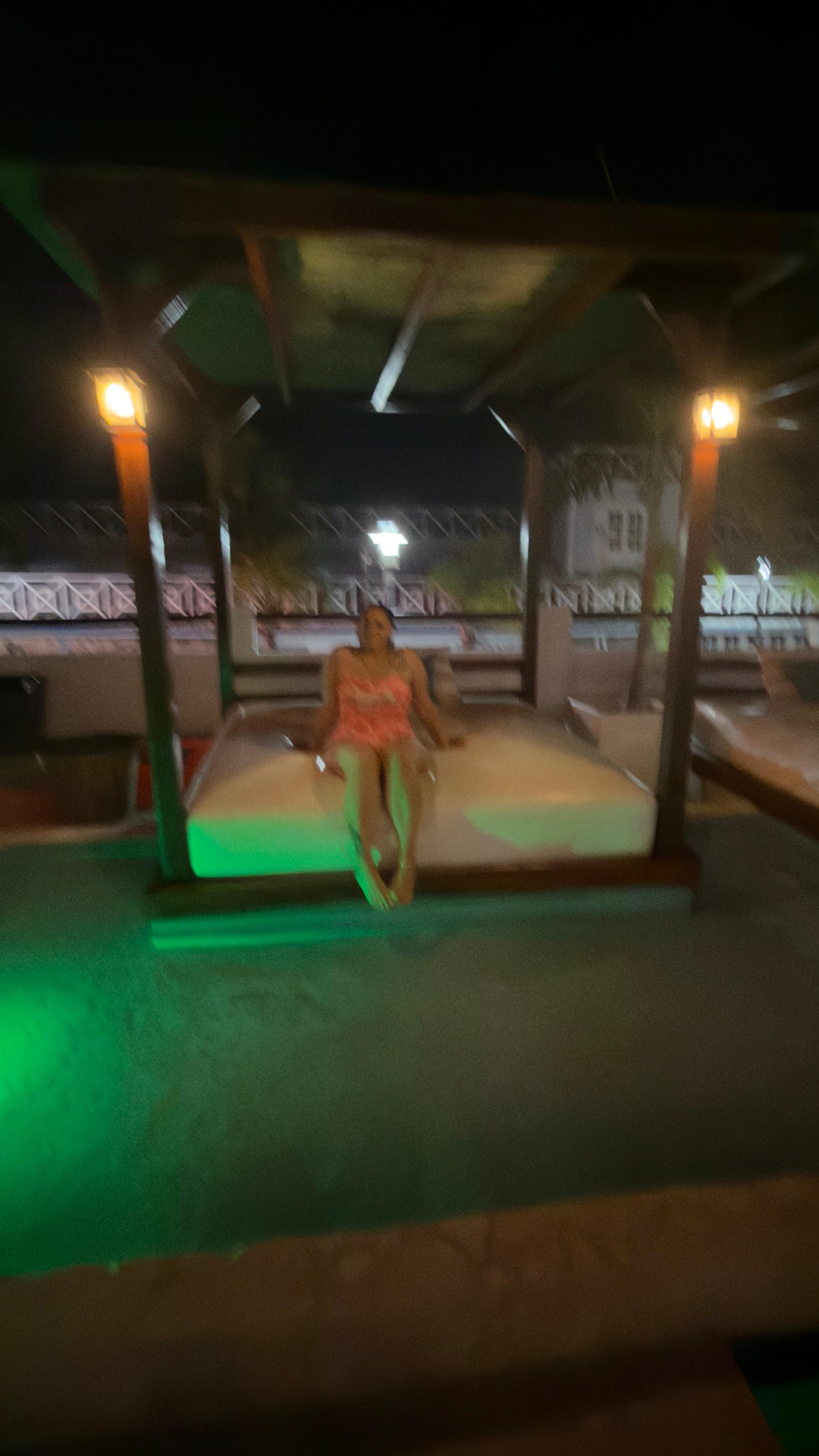 Lo ed the fact pool is open 24/7