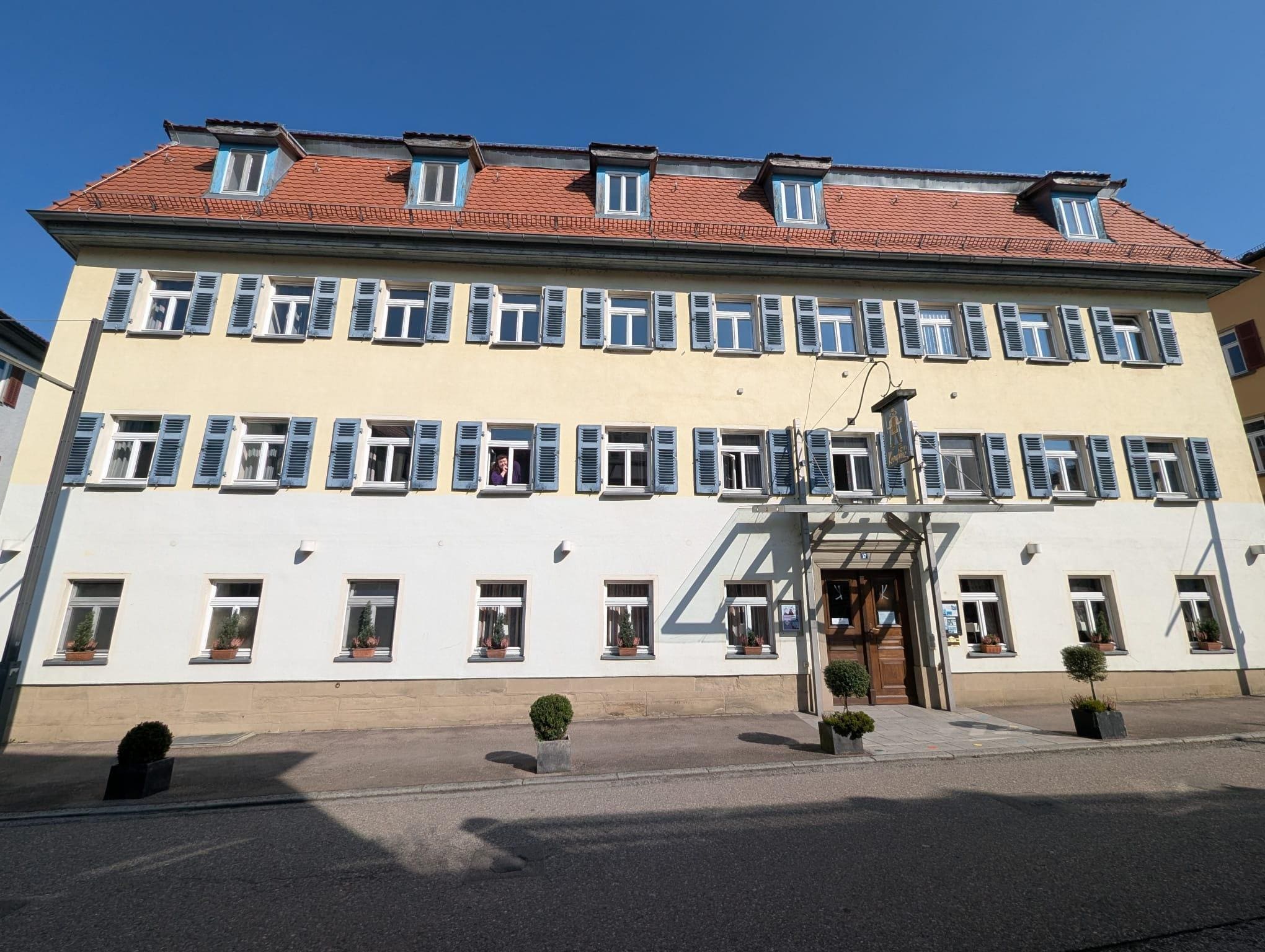 Hotel von der Vorderseite
