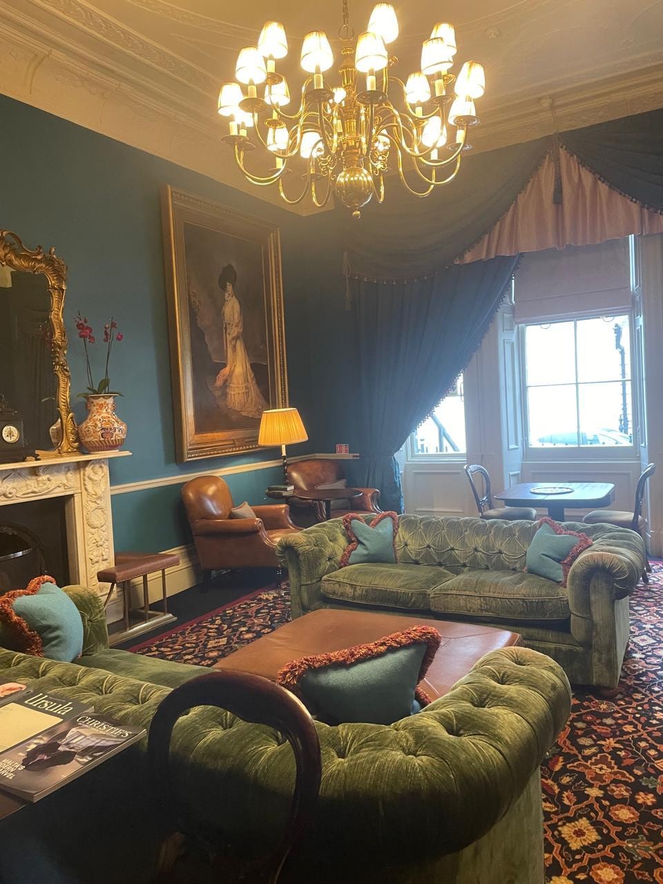 gorgeous sitting room