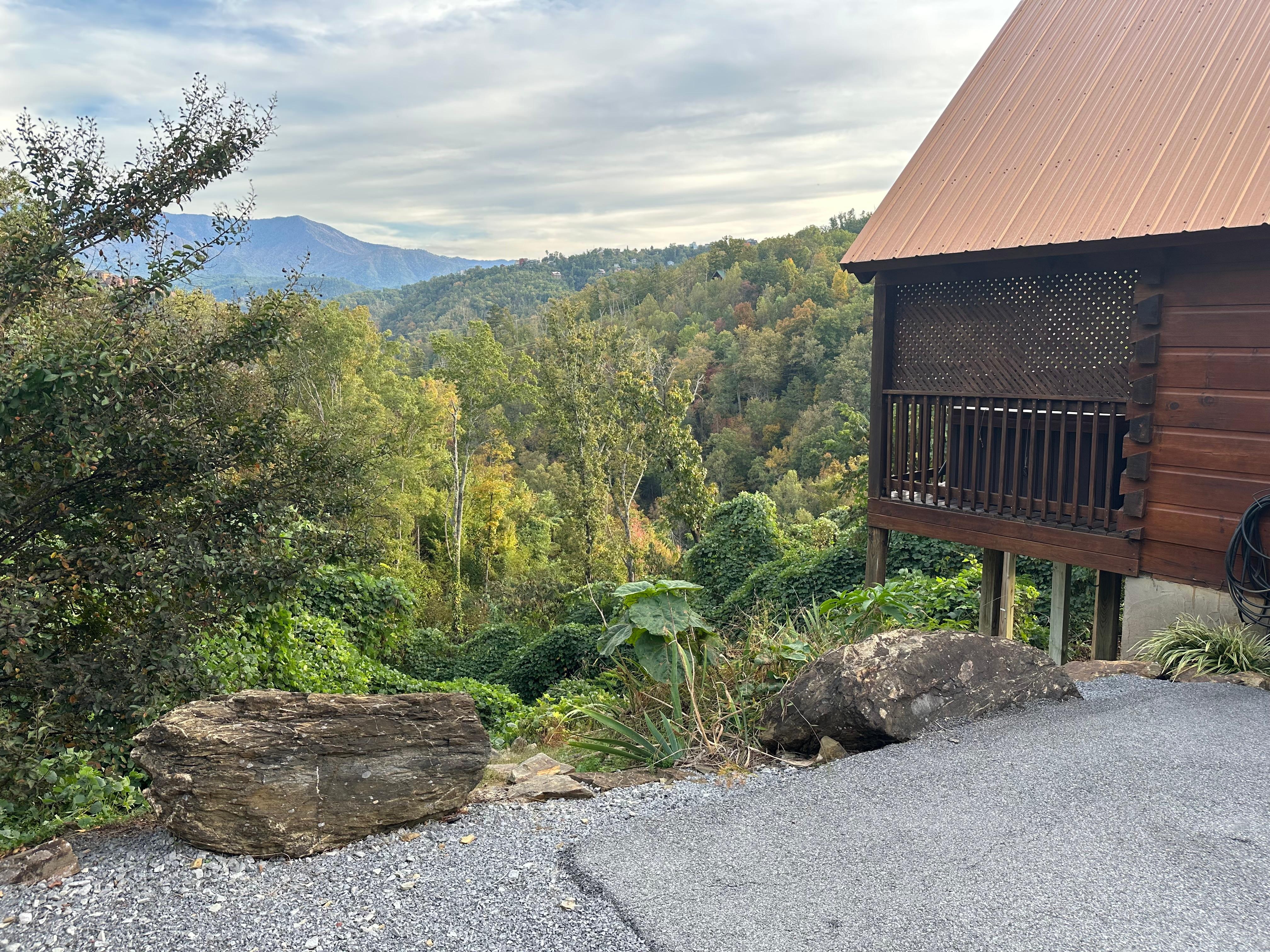 View around the side of cabin