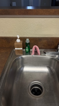 Everything you need for a stay. Provided for the apartment. Lined up like toy soldiers