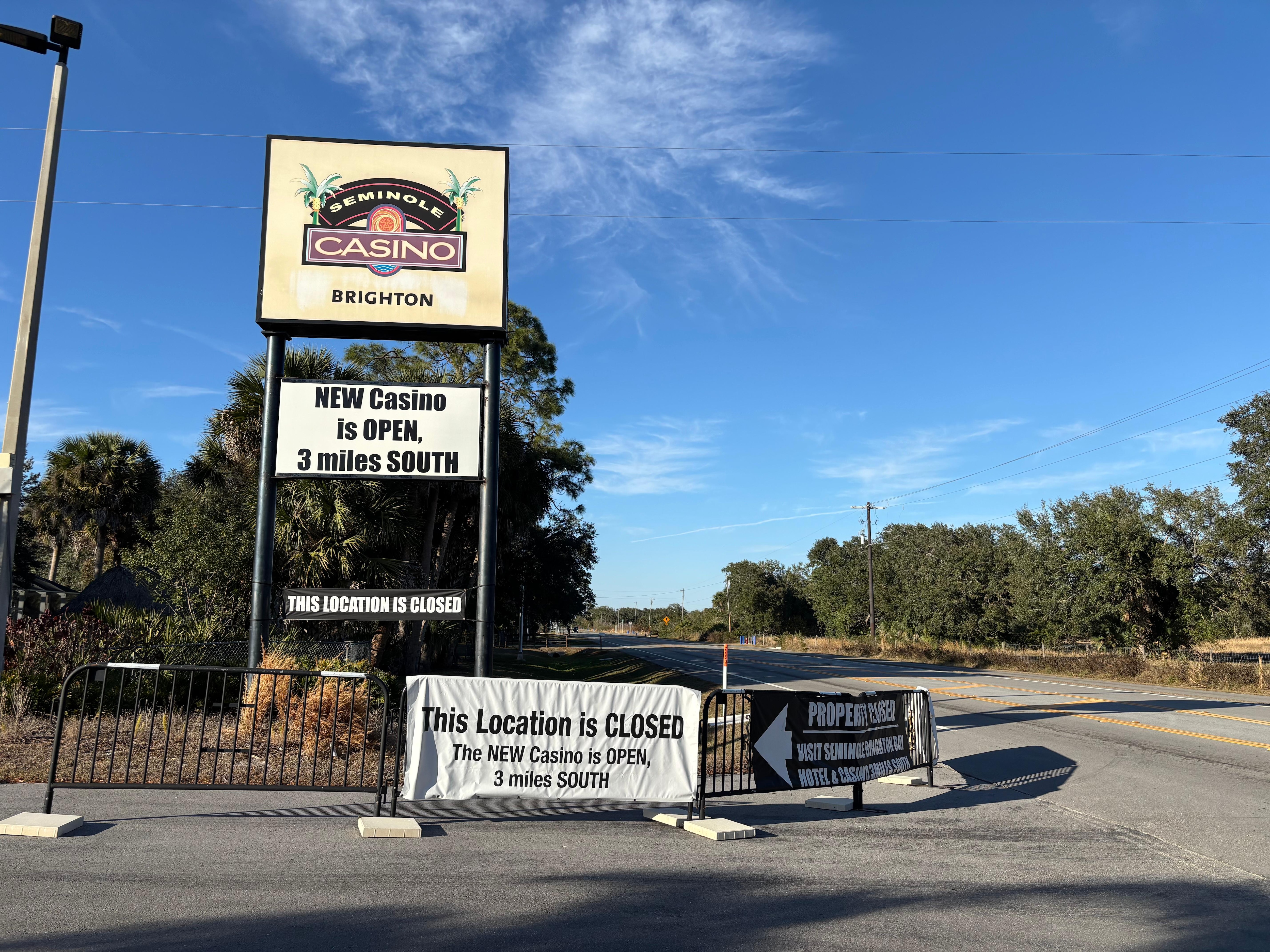 Nach Navi war die angegebene Adresse das aufgelassene/geschlossene Hotel. 