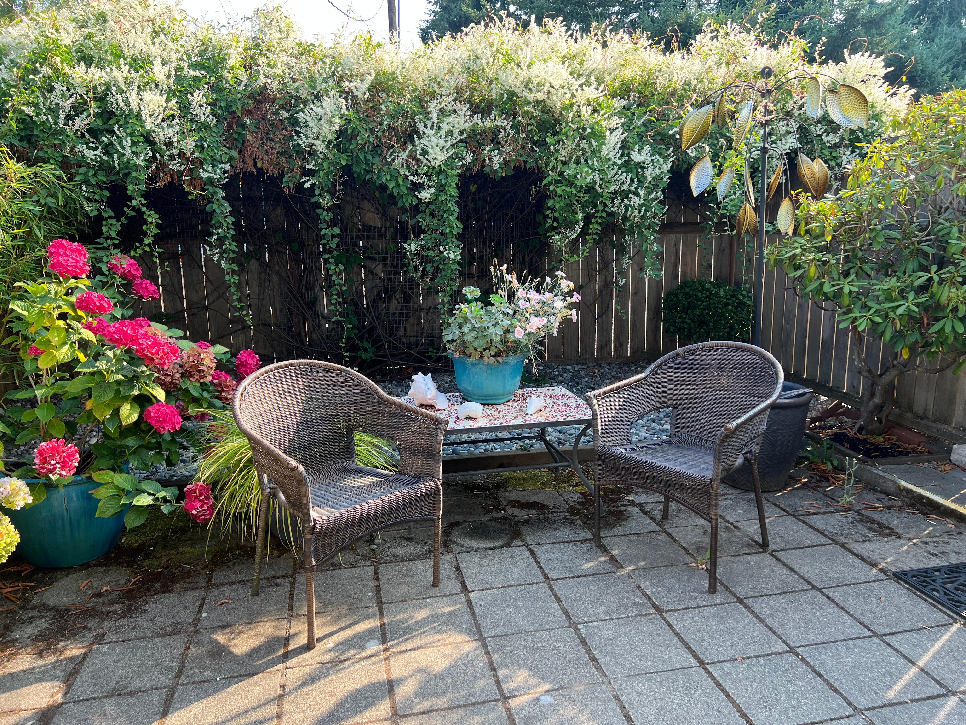 Such a cute little private patio!